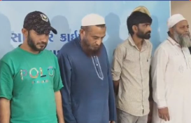 930 કરોડનો મેગા સાયબર ફ્રોડ ઉઘાડાયો!CID ક્રાઇમે 28 રાજ્યોમાં ફેલાયેલા 1,535 કેસોમાં સંડોવાયેલા પાંચ શખ્સોને પકડી પાડ્યા